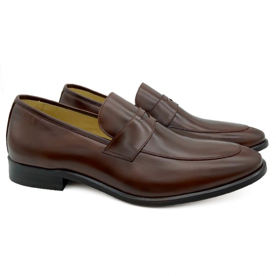 Já ouviu falar no sapato loafer? Descubra agora como usá-lo casualmente!